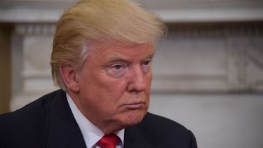 Wie ‘idiot’ googelt, ziet veel foto’s van Trump