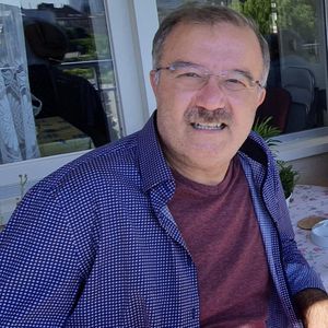 Metin Yazarel