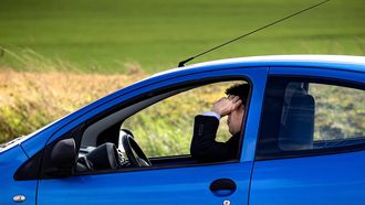 WATERGANG - Een flinke file op de N247 van Amsterdam richting het noorden van de provincie Noord-Holland. Door de afsluiting van de A7 bij Purmerend wordt grote verkeershinder verwacht in de regio. Sluiproutes worden afgesloten om grote overlast te voorkomen. ANP RAMON VAN FLYMEN