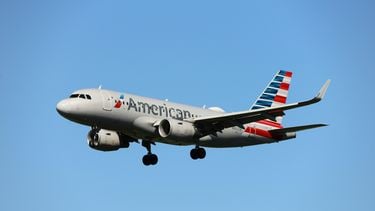 american airlines, vliegtuig, luchtvaartmaatschappij, vliegen, reizen