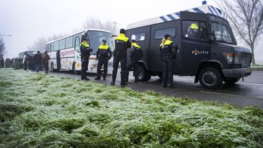 Noodbevel in Dokkum om demonstraties Zwarte Piet