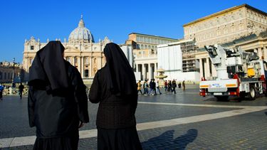 Non verlaat klooster om pornoactrice te worden