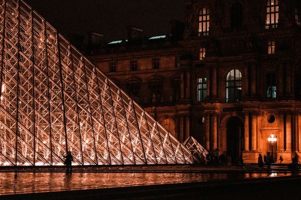 Het Louvre in Parijs.